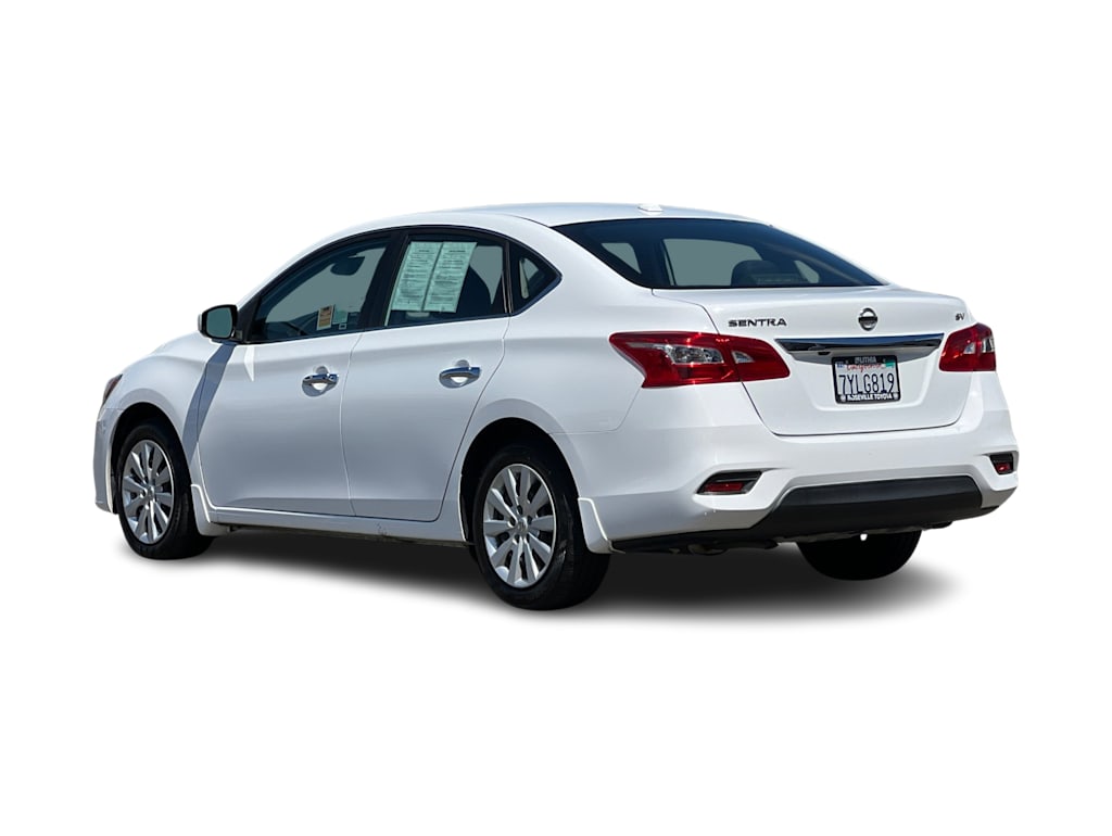 Thumbnail: 2017 Nissan Sentra - 4