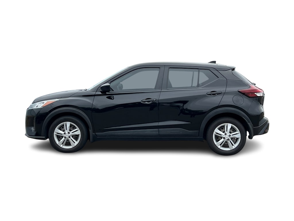 Thumbnail: 2022 Nissan Kicks - 3