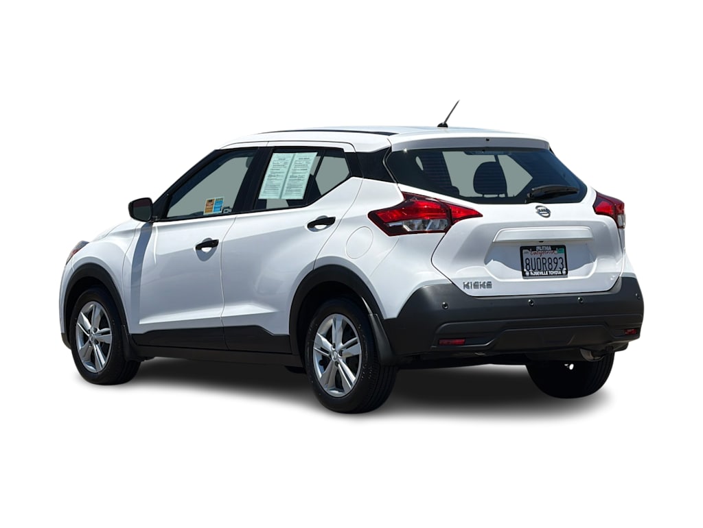 Thumbnail: 2020 Nissan Kicks - 4