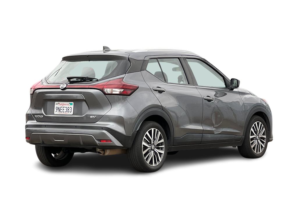 Thumbnail: 2021 Nissan Kicks - 10
