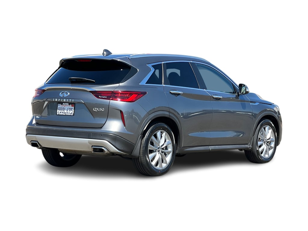 Thumbnail: 2022 INFINITI QX50 - 18