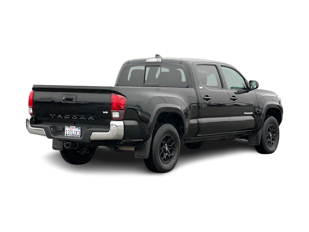 2022 Toyota Tacoma SR5 18