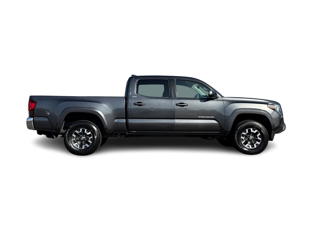 2022 Toyota Tacoma SR5 19