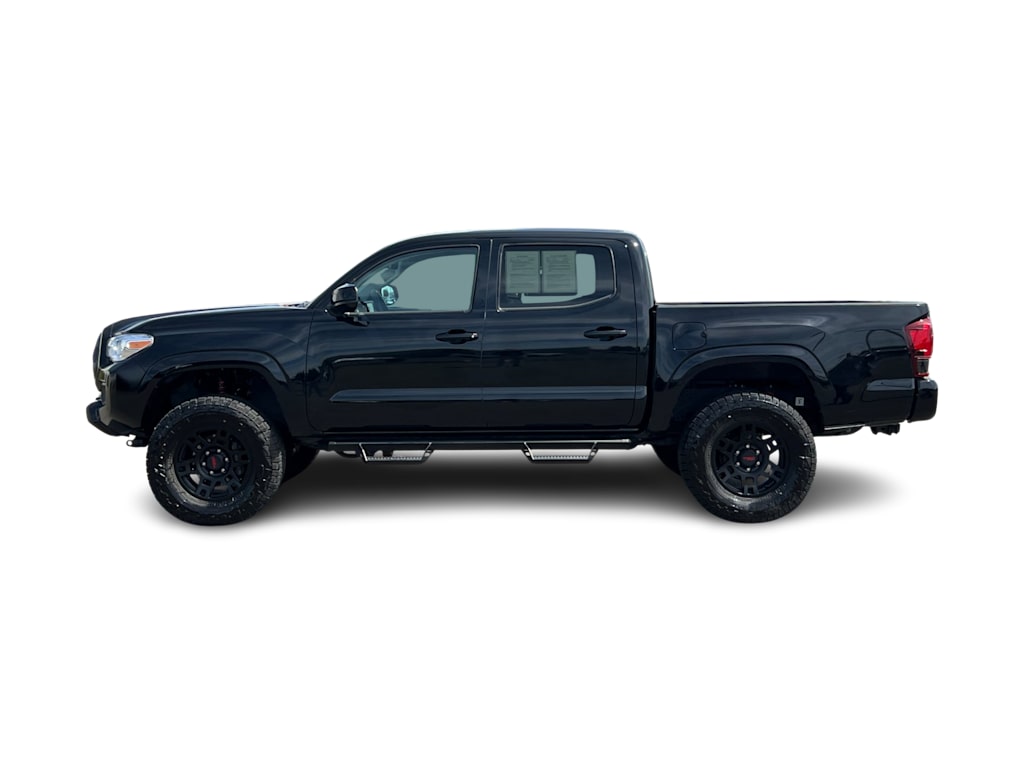 Thumbnail: 2022 Toyota Tacoma - 3