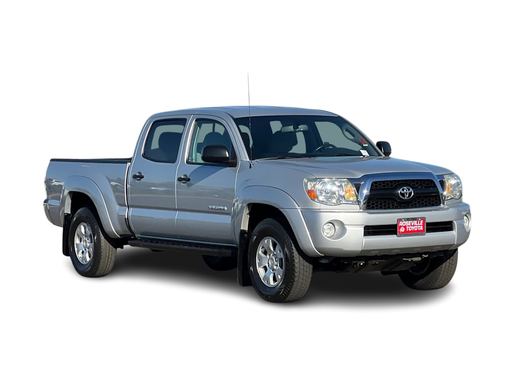 Thumbnail: 2011 Toyota Tacoma - 18