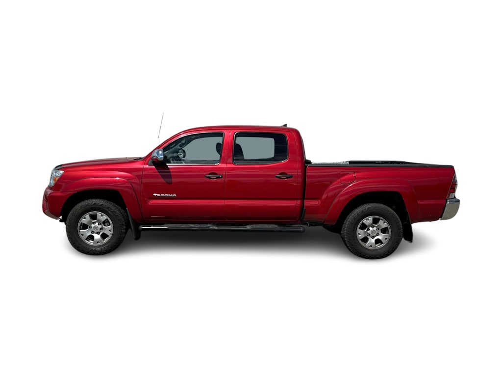 Thumbnail: 2014 Toyota Tacoma - 2