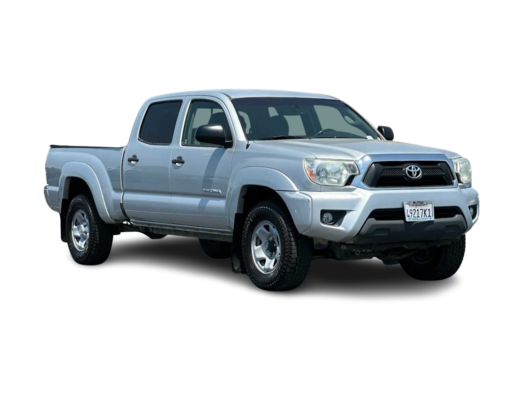 Thumbnail: 2013 Toyota Tacoma - 17