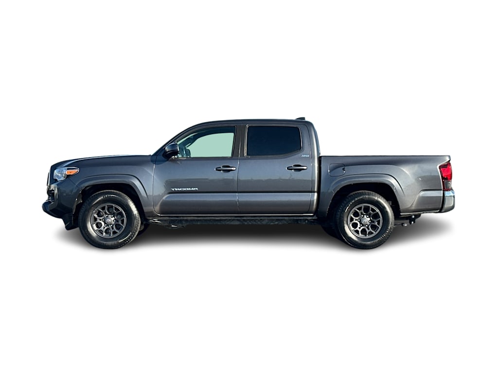 Thumbnail: 2021 Toyota Tacoma - 3