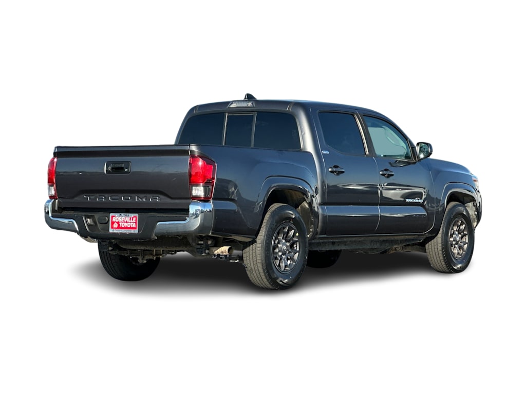 Thumbnail: 2021 Toyota Tacoma - 18