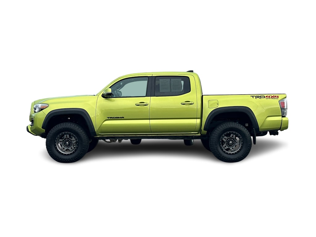 Thumbnail: 2023 Toyota Tacoma - 3