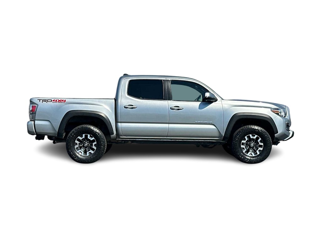 Thumbnail: 2023 Toyota Tacoma - 19