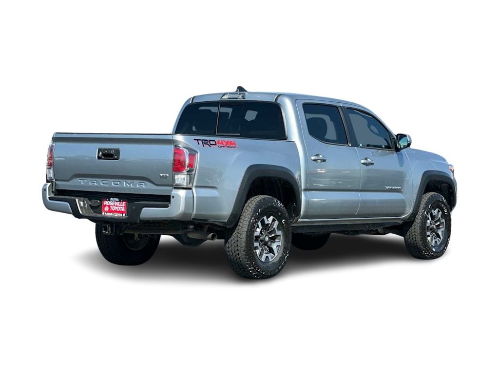 Thumbnail: 2023 Toyota Tacoma - 17