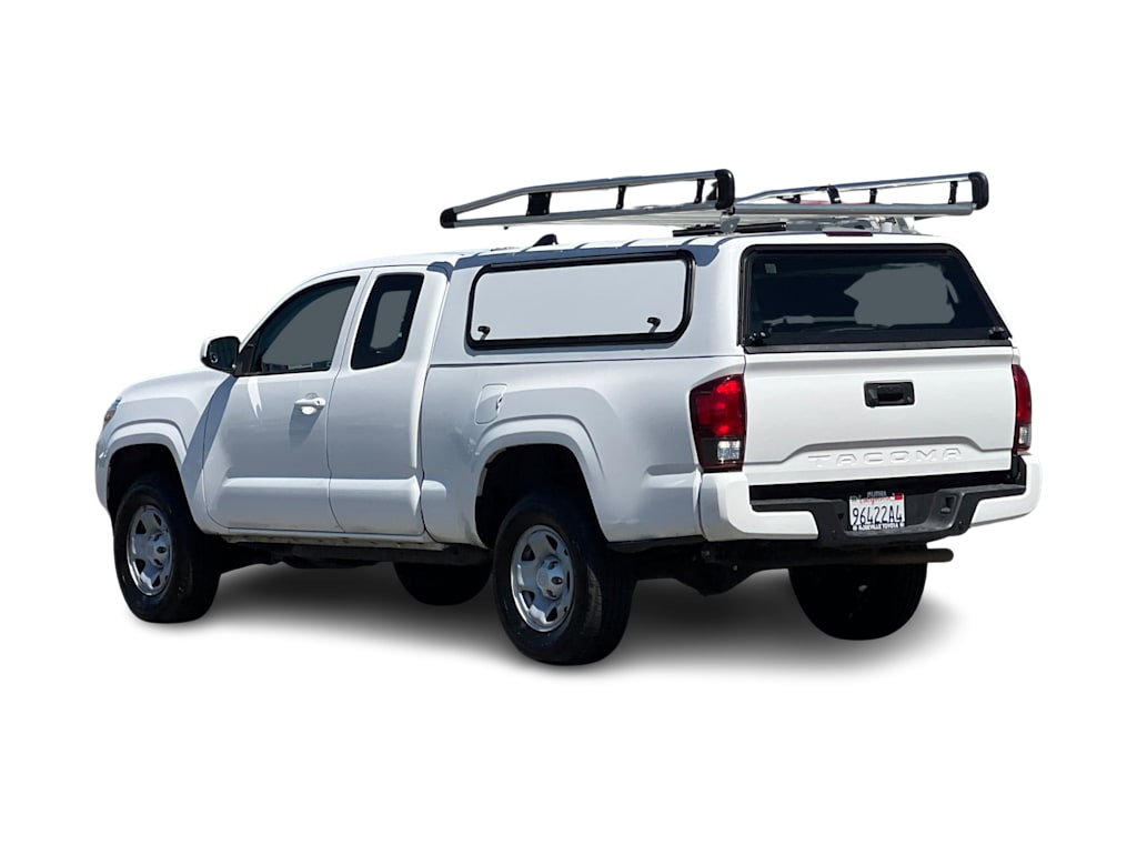 Thumbnail: 2023 Toyota Tacoma - 4