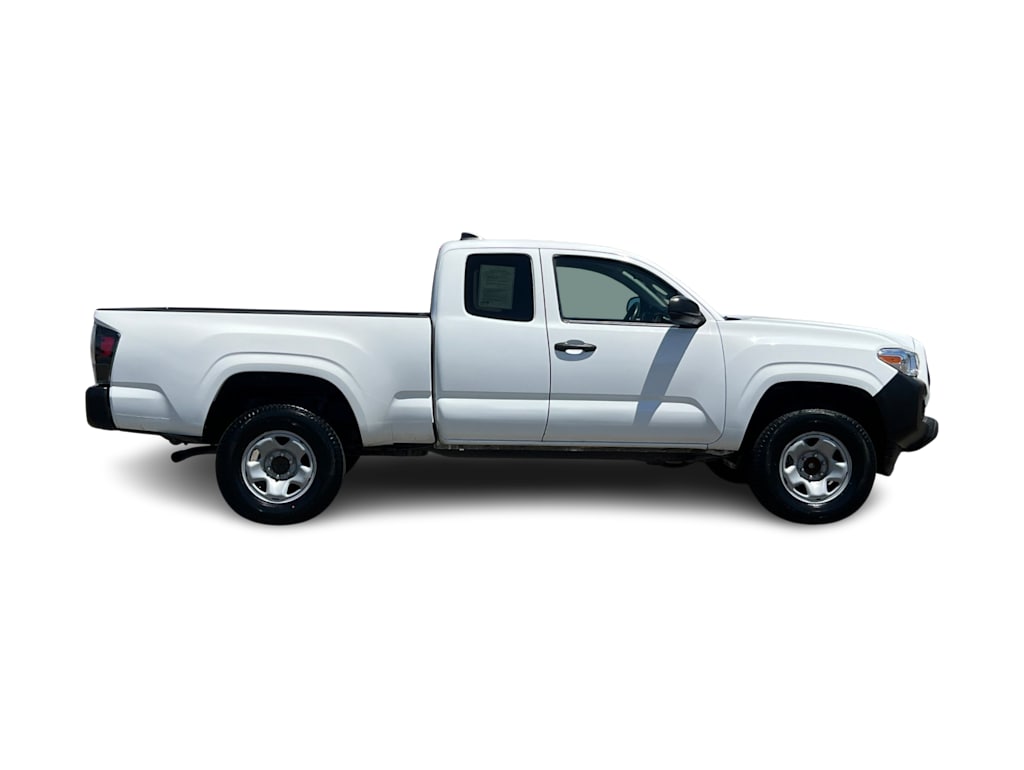 Thumbnail: 2022 Toyota Tacoma - 18