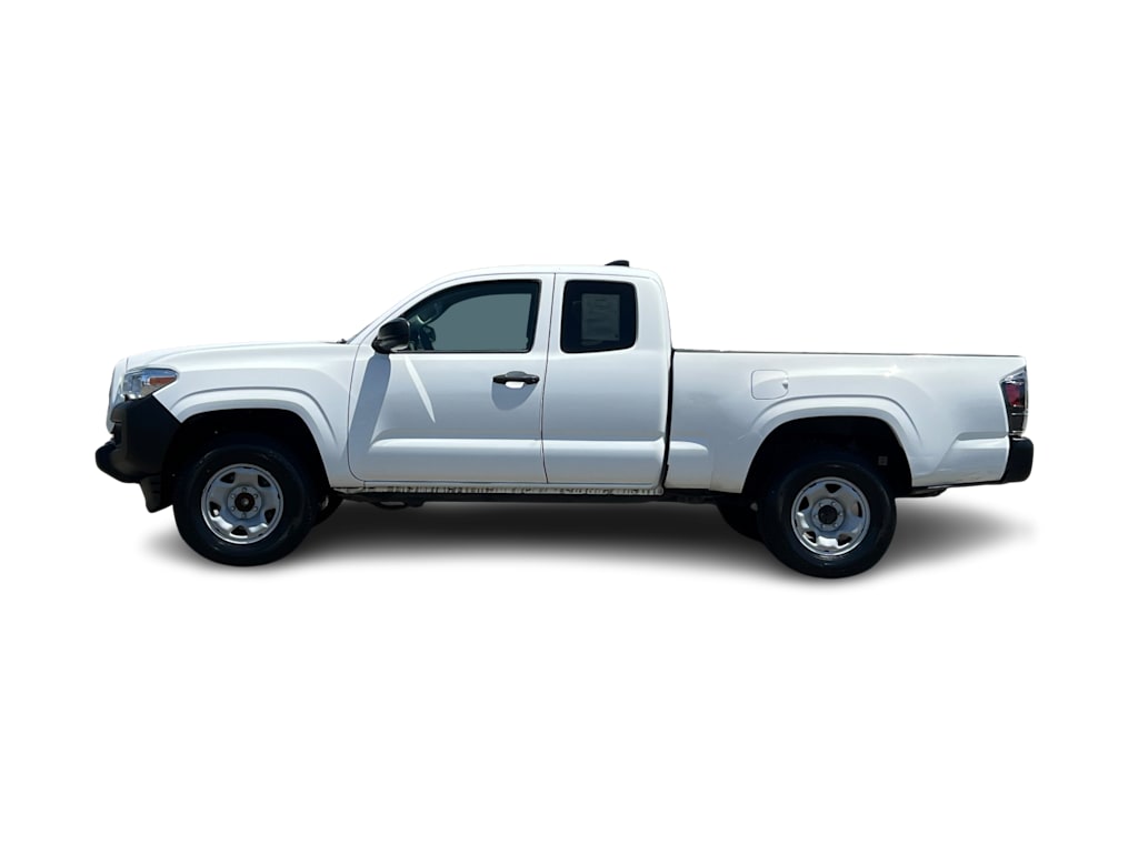 Thumbnail: 2022 Toyota Tacoma - 3