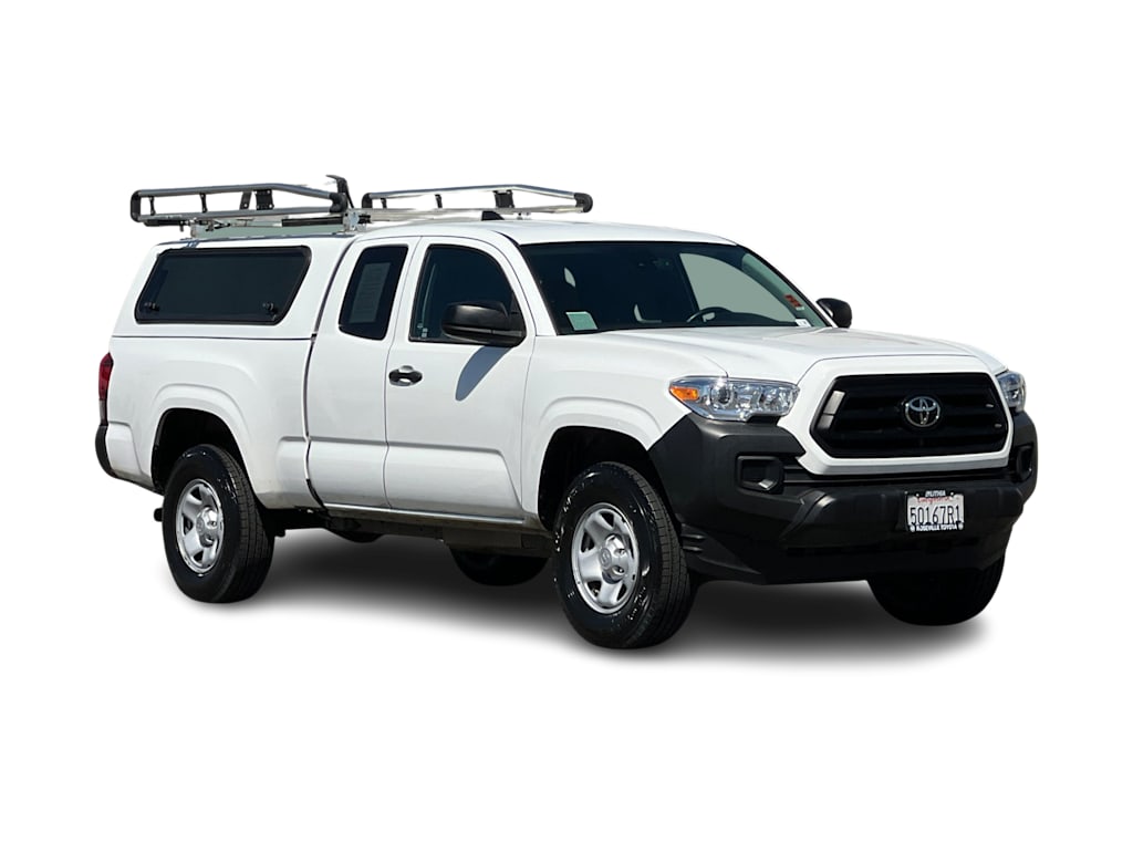 Thumbnail: 2023 Toyota Tacoma - 17