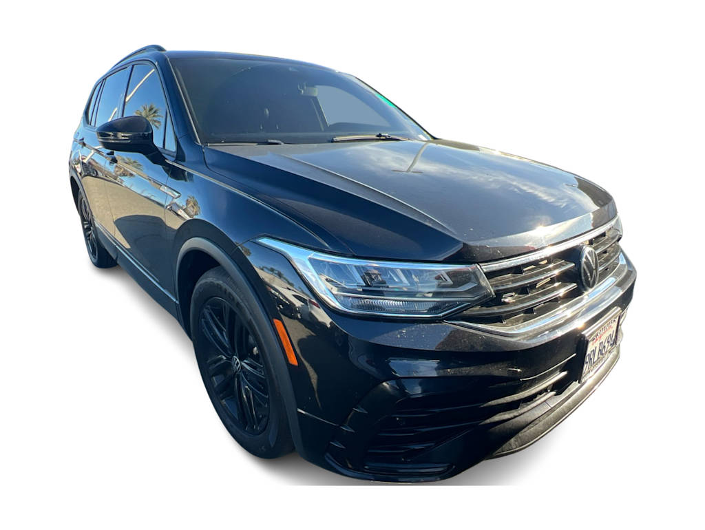 Thumbnail: 2022 Volkswagen Tiguan - 8