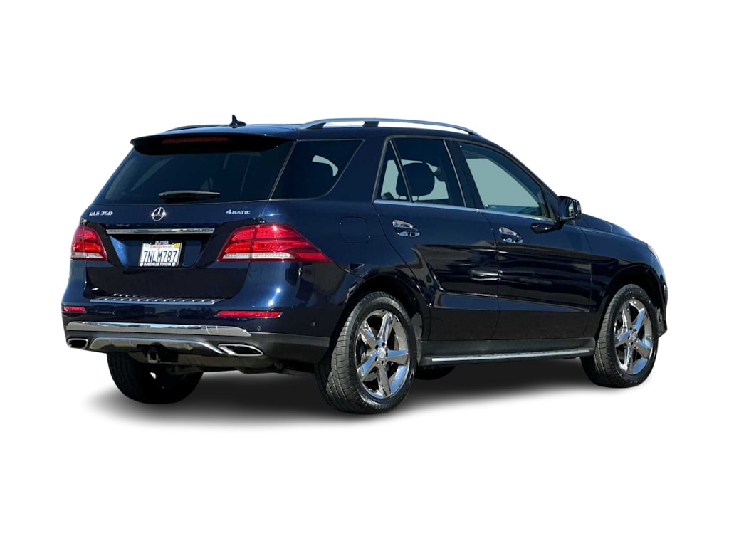 Thumbnail: 2016 Mercedes-Benz GLE - 17