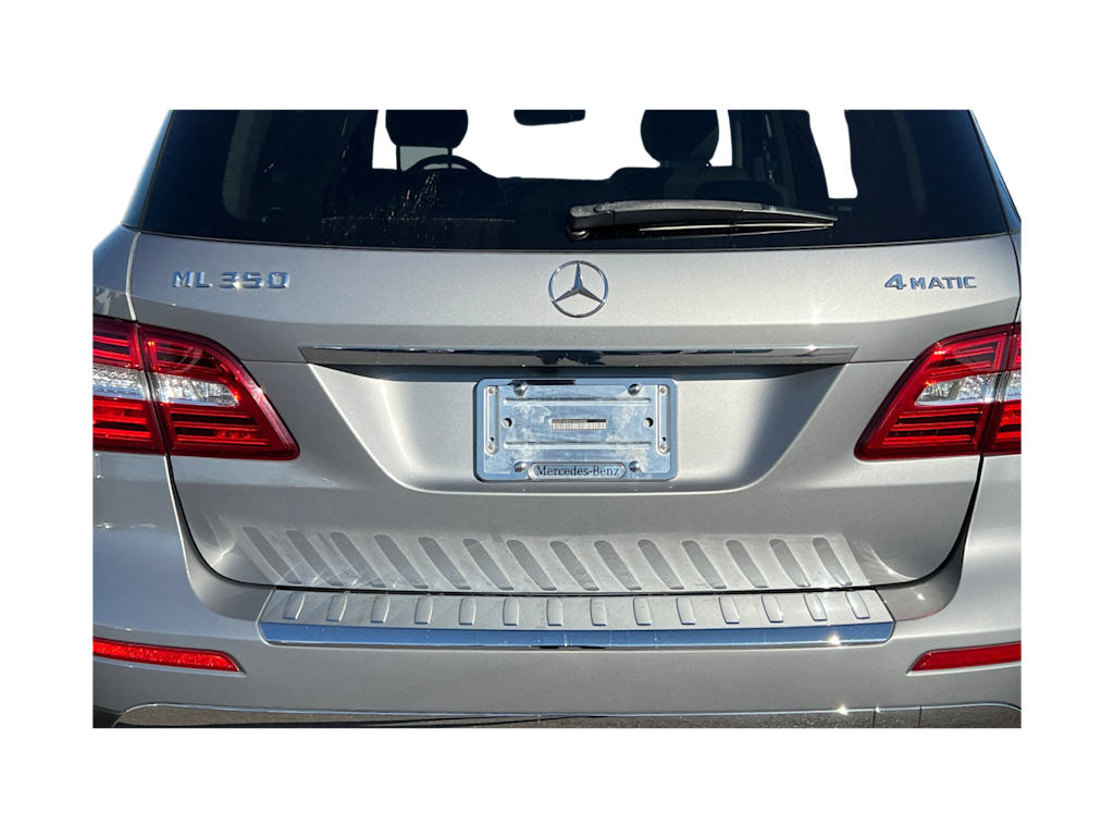 Thumbnail: 2015 Mercedes-Benz M-Class - 19