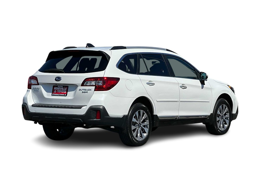 2018 Subaru Outback 3.6R Touring 17