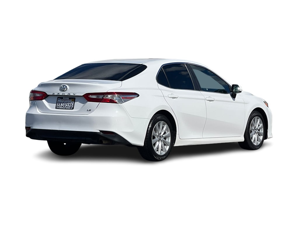 2018 Toyota Camry L 17