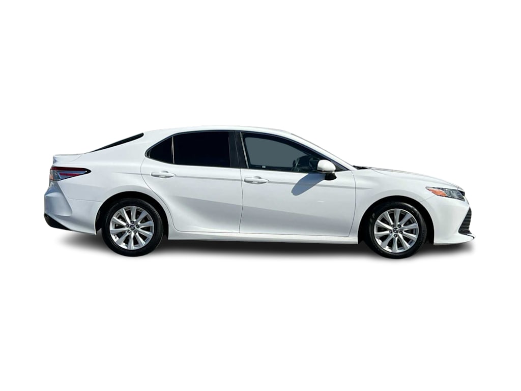 2018 Toyota Camry L 19