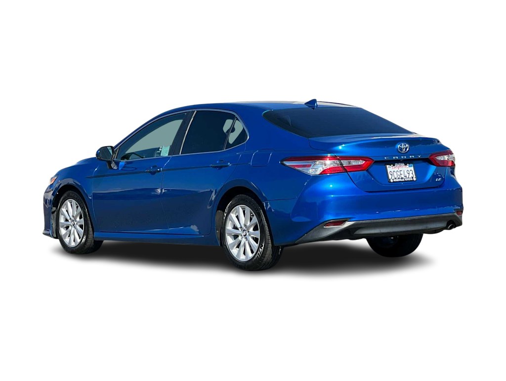 2019 Toyota Camry LE 4