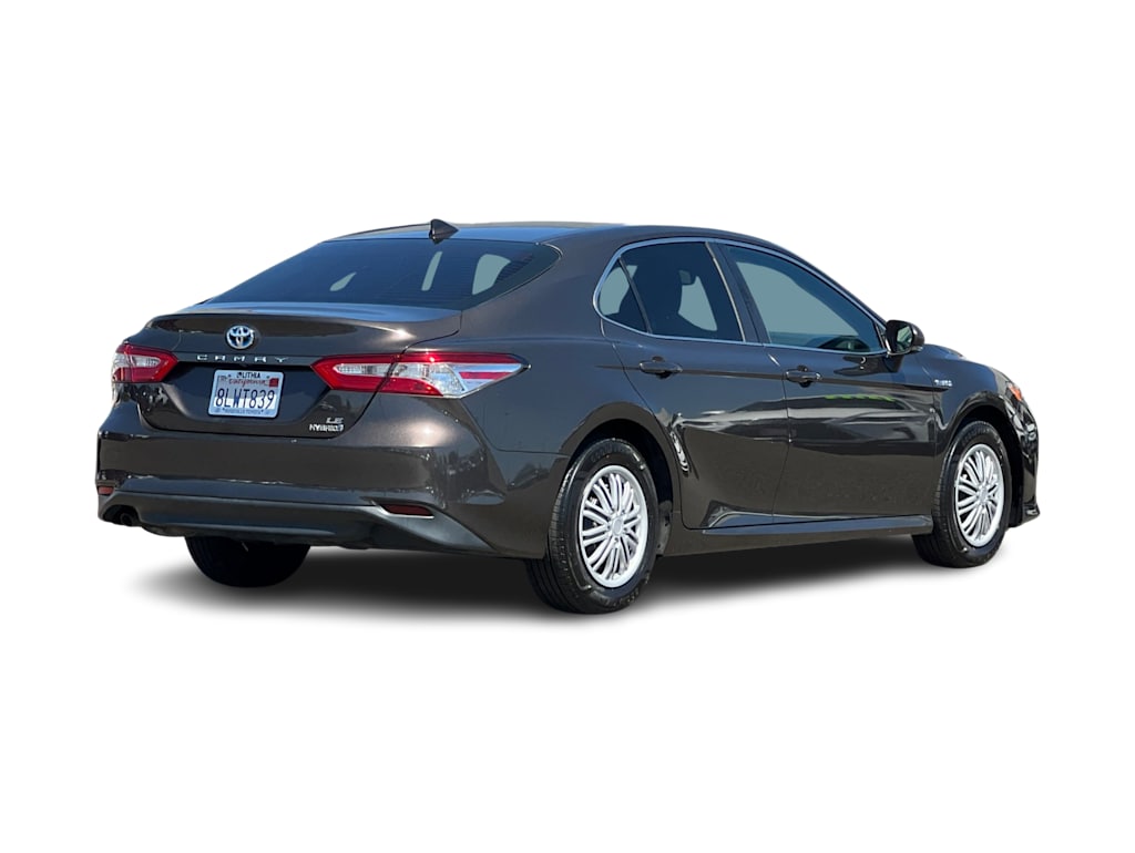 Thumbnail: 2019 Toyota Camry - 17