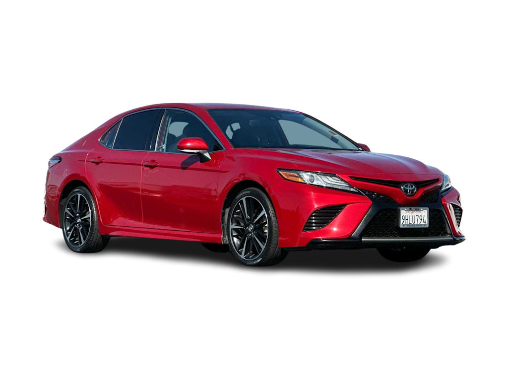 Thumbnail: 2019 Toyota Camry - 18