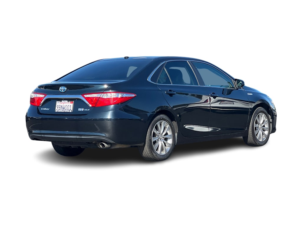 Thumbnail: 2015 Toyota Camry - 16