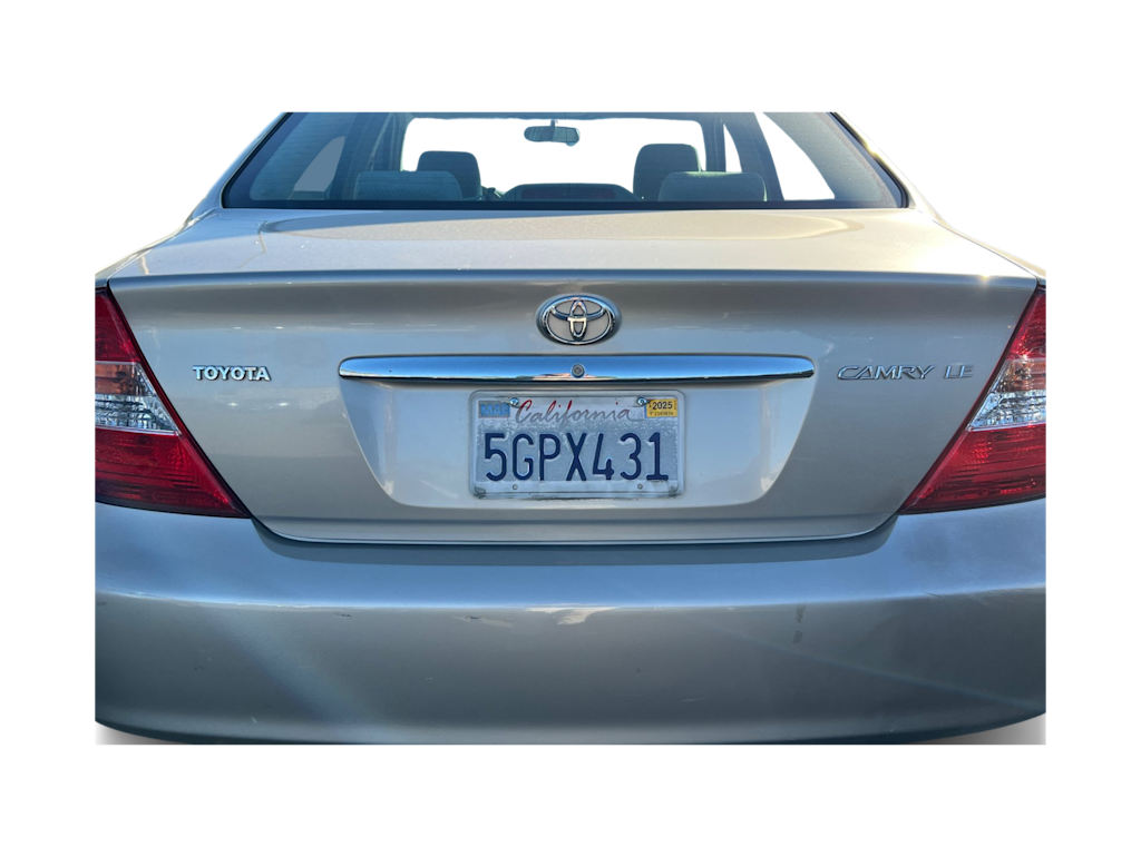 2004 Toyota Camry LE 17