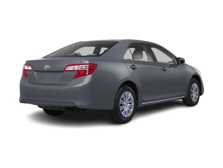 2012 Toyota Camry SE 11