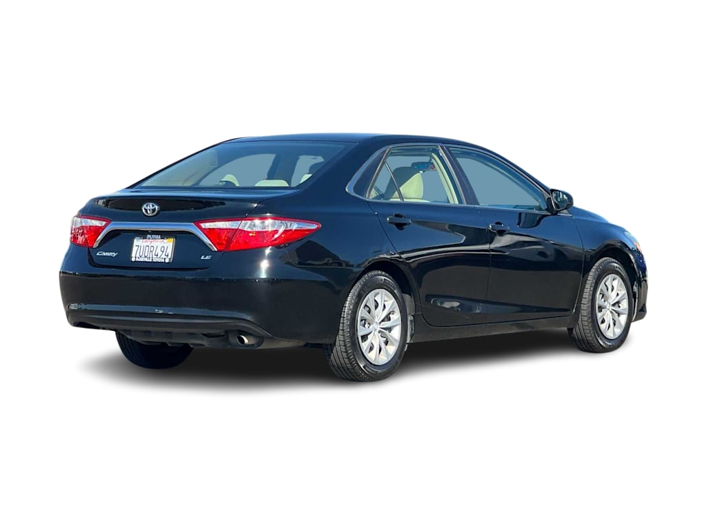 Thumbnail: 2017 Toyota Camry - 17