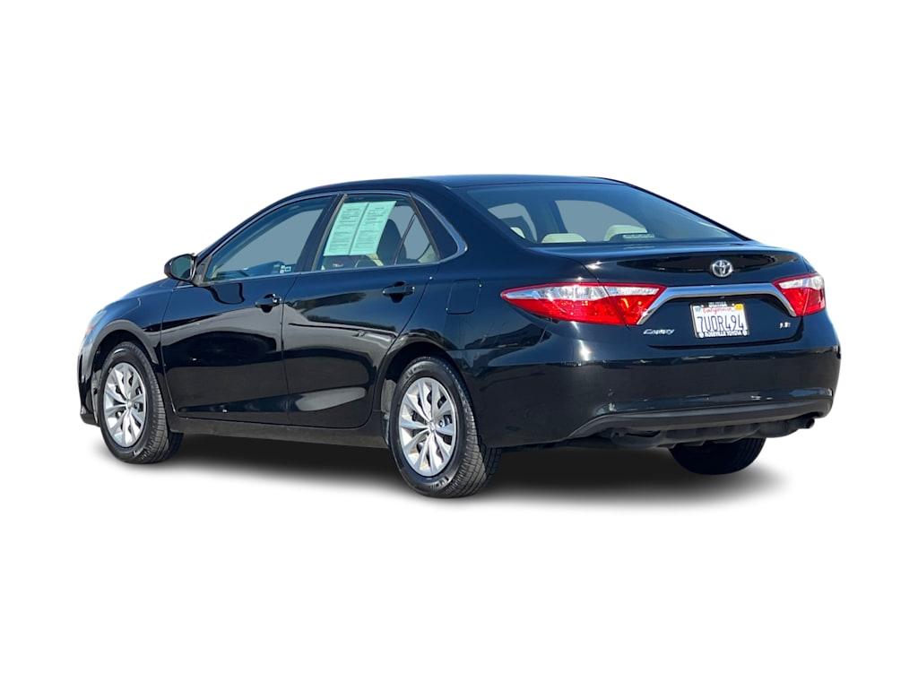 Thumbnail: 2017 Toyota Camry - 4