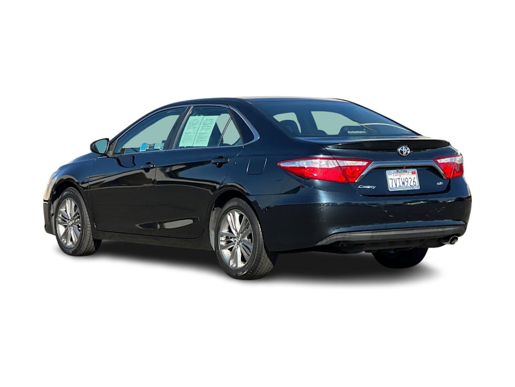 Thumbnail: 2016 Toyota Camry - 4