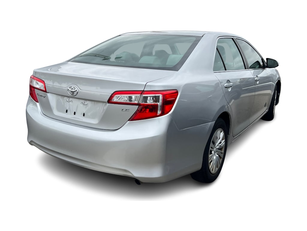 Thumbnail: 2012 Toyota Camry - 10