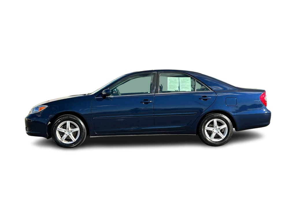 2003 Toyota Camry LE 3