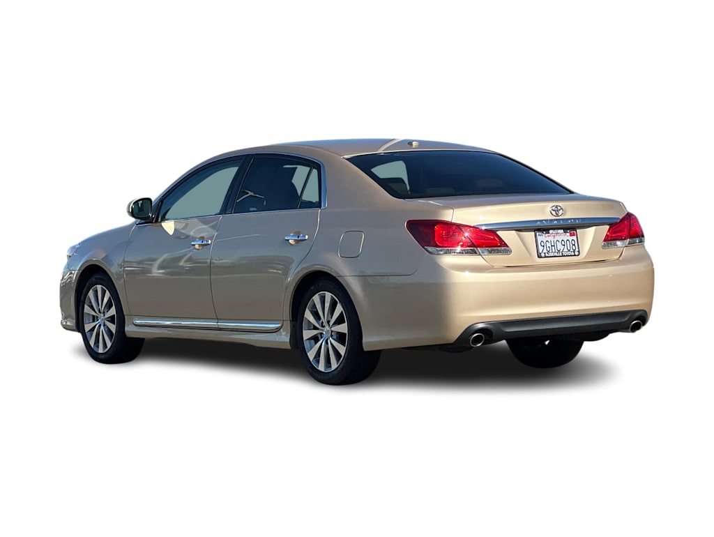 Thumbnail: 2011 Toyota Avalon - 4