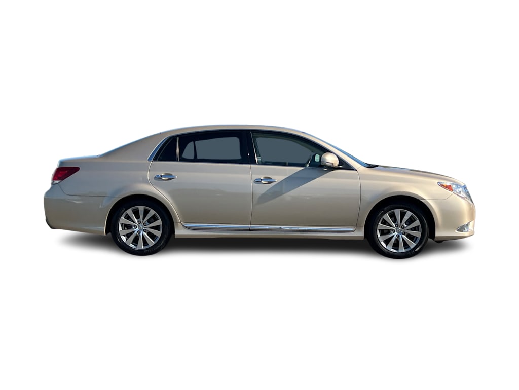 Thumbnail: 2011 Toyota Avalon - 19