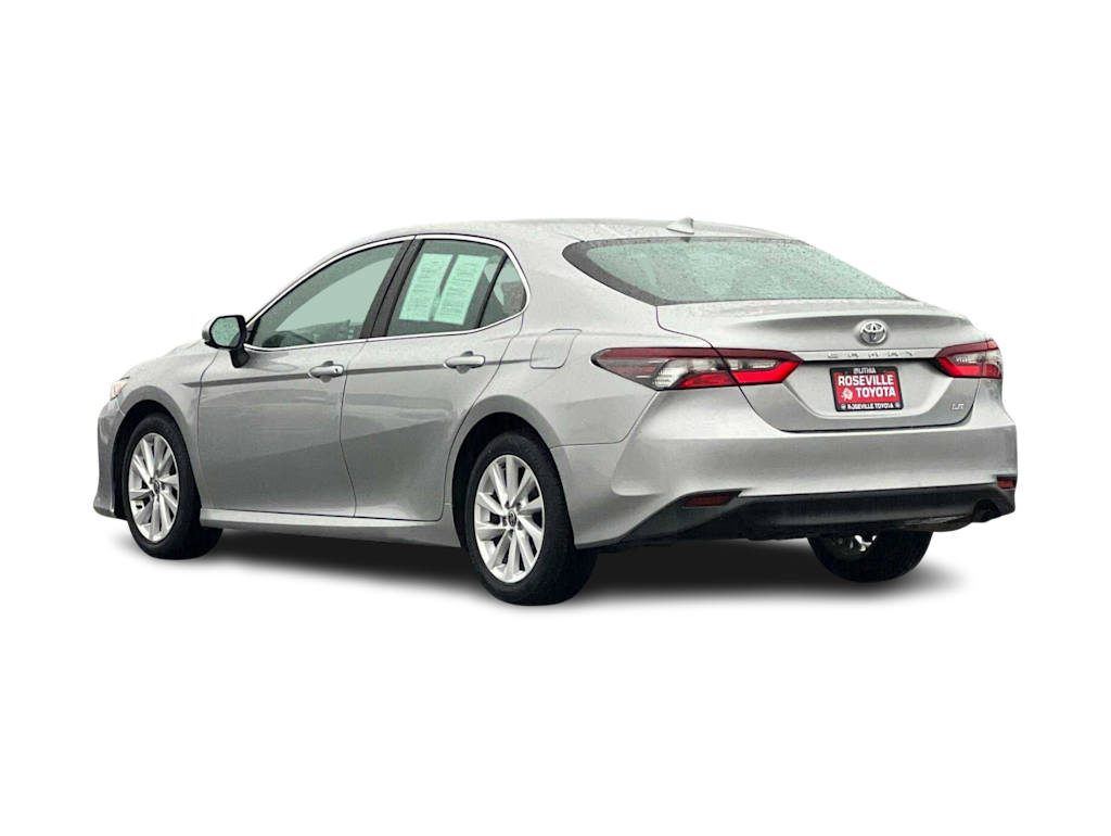 2023 Toyota Camry LE 4