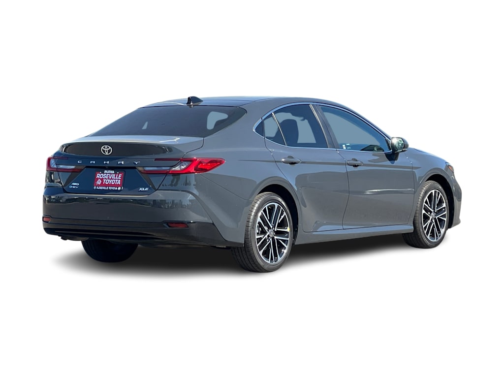 Thumbnail: 2025 Toyota Camry - 16