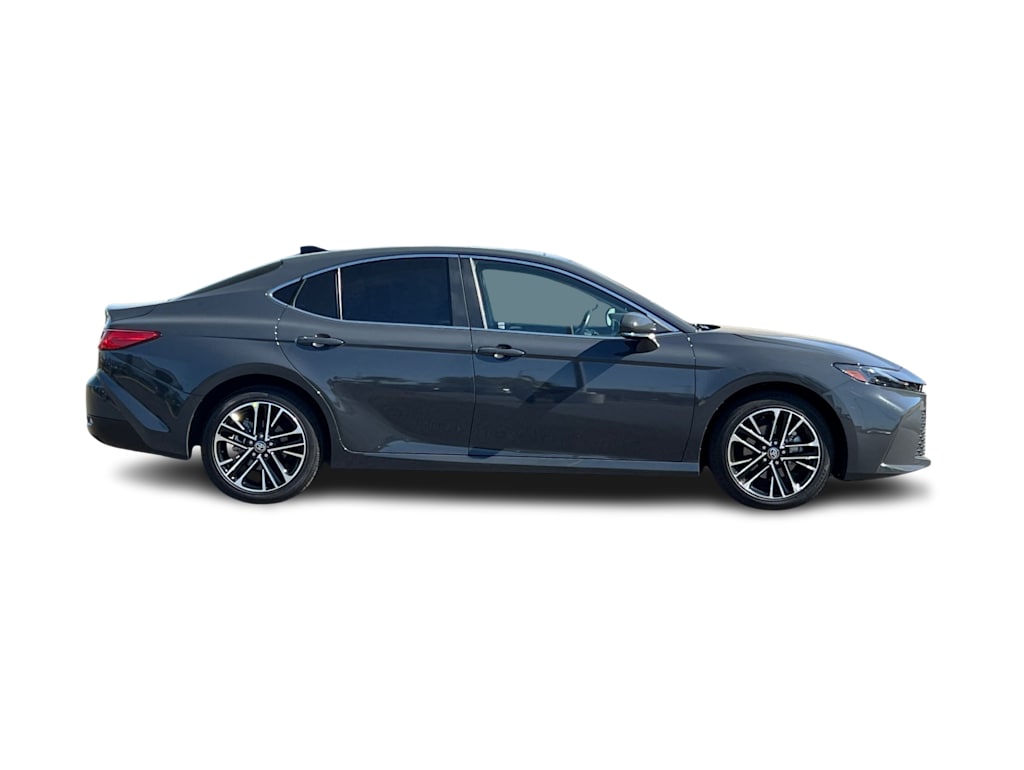 Thumbnail: 2025 Toyota Camry - 18