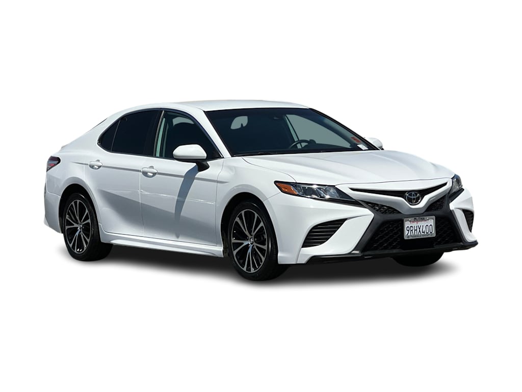 Thumbnail: 2020 Toyota Camry - 17
