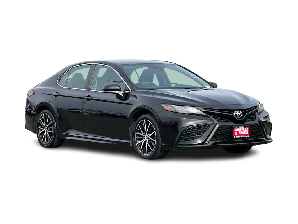 2021 Toyota Camry SE 18