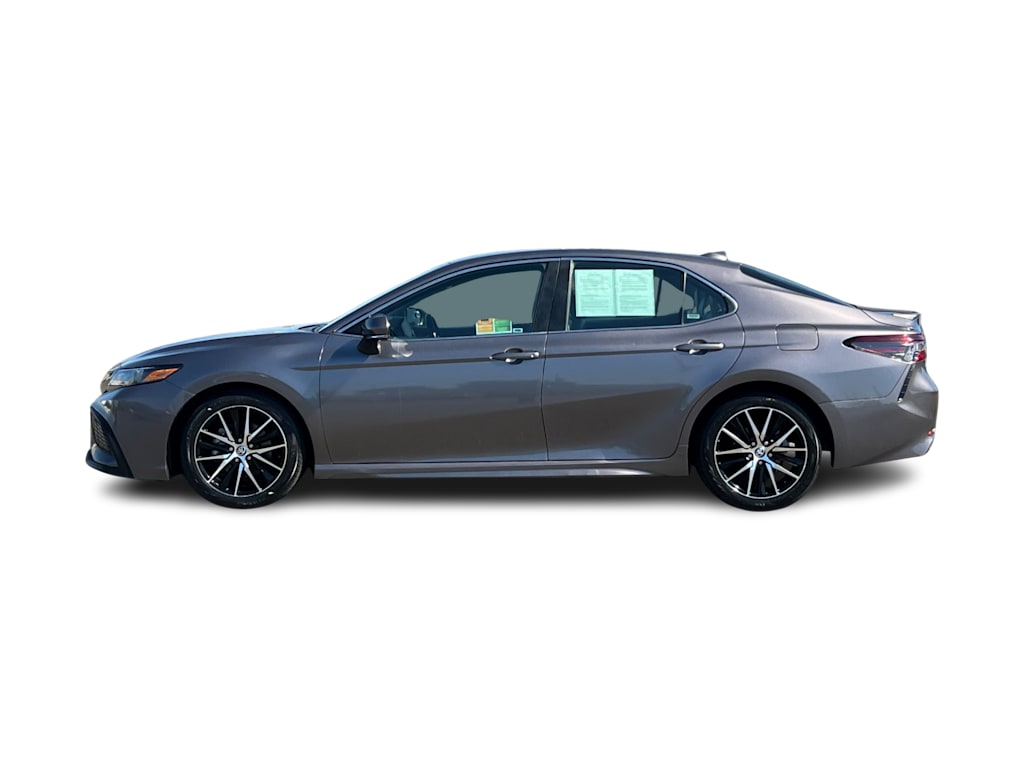 Thumbnail: 2022 Toyota Camry - 3