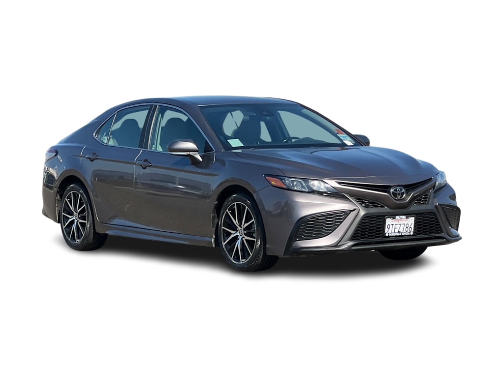 Thumbnail: 2022 Toyota Camry - 18