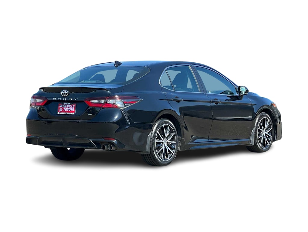 Thumbnail: 2023 Toyota Camry - 17