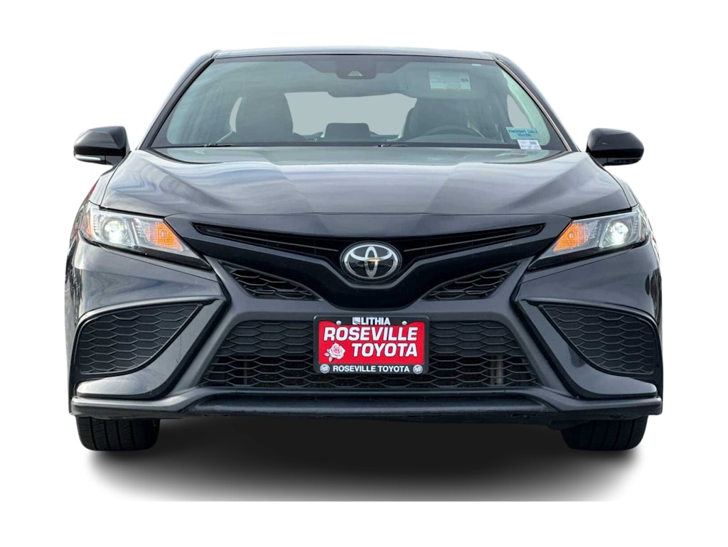 2022 Toyota Camry SE 6