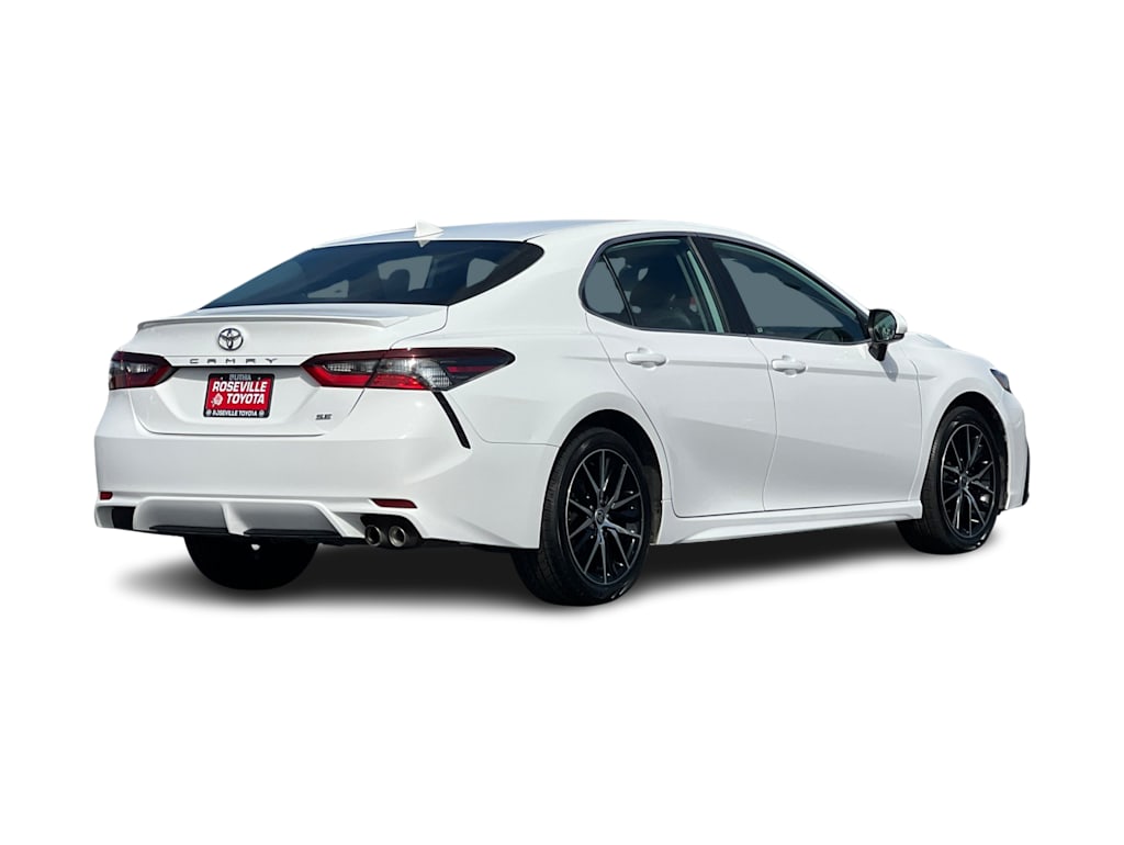 Thumbnail: 2024 Toyota Camry - 16