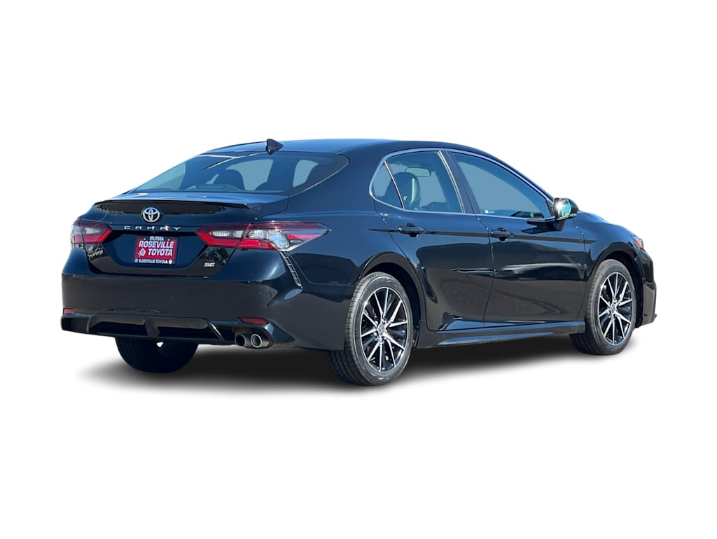 Thumbnail: 2024 Toyota Camry - 16